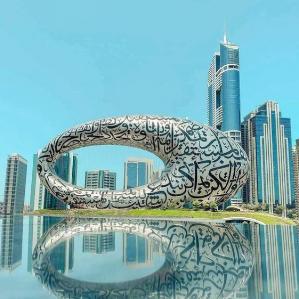 12-must-visit-places-in-Dubai-and-top-things-to-do-07